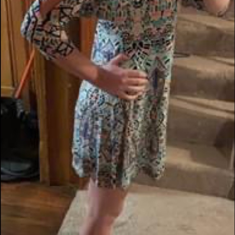 Patterned Dress - Picture 2 of 5